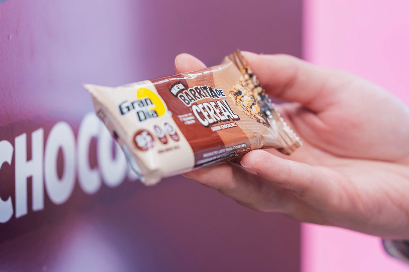 Llena tu mundo de energíacon las nuevas barritas decereal y granola Gran Día